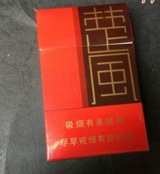 哪里可以代购外烟盒子